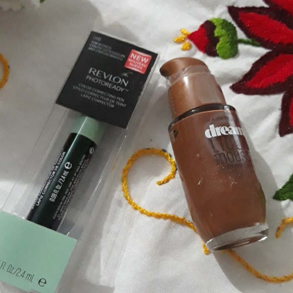 Maybelline foundation - Picture 3 of 3